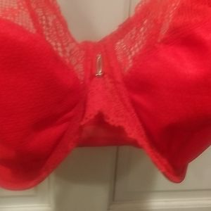 Elomi 38N Gently Used Red Bra